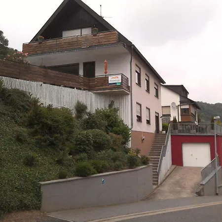 Ferienwohnung Weinmann * Kattenes